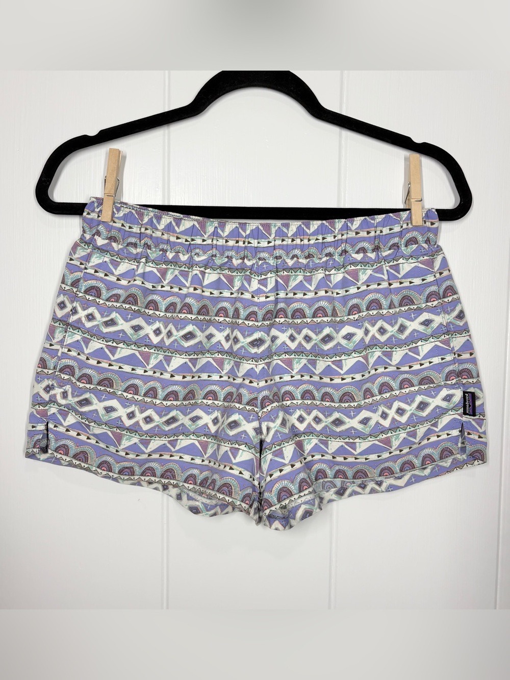 Patagonia Barely Baggies Shorts in Valengeo Light Violet Size Small
